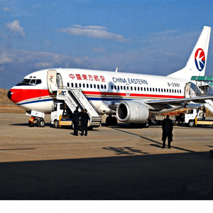 万州五桥航空托运航空快运业稳步发展的原因是什么？